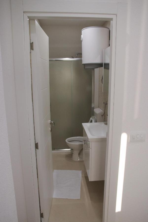 Apartmani Golub Лівно Екстер'єр фото