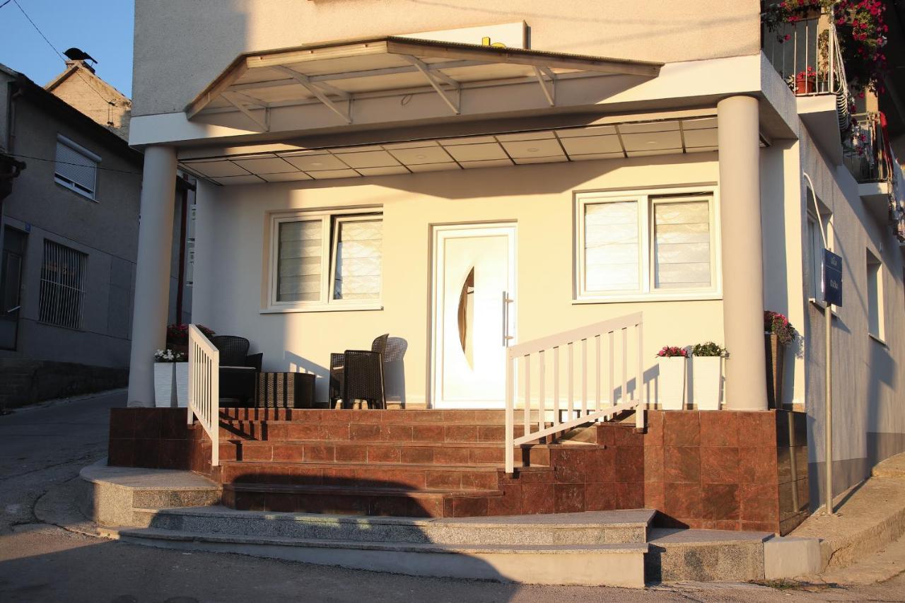 Apartmani Golub Лівно Екстер'єр фото