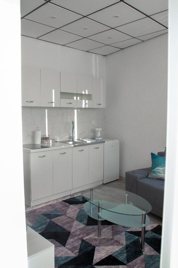 Apartmani Golub Лівно Екстер'єр фото